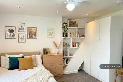 undefined, Crossway, London, SW20