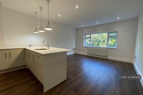 undefined, Clevedon Court, London, SE21