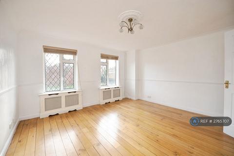 undefined, Dent Close, South Ockendon, RM15