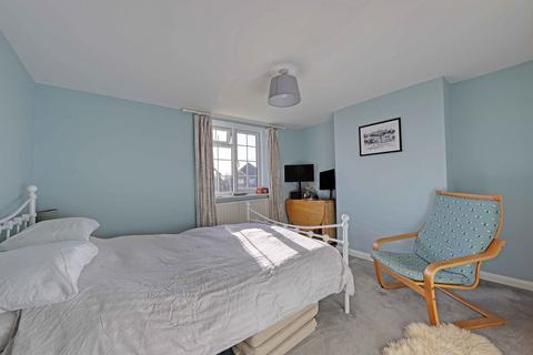 undefined, High Road, Cookham, SL6