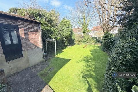1 bedroom flat to rent, Dartmouth Road, London, NW2