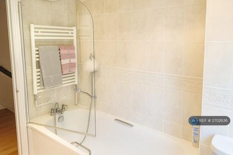 undefined, Penrose Gardens, Ash Vale, Surrey, GU12