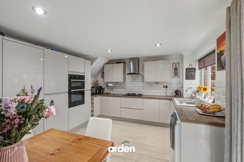 undefined, Cherington Close, Worcester, WR4