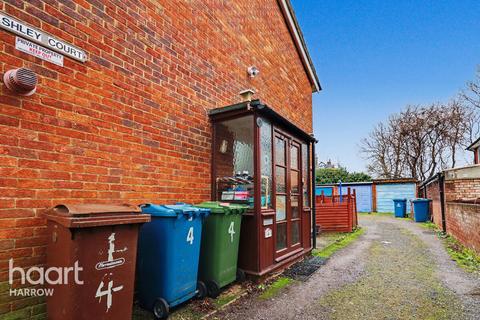 2 bedroom maisonette for sale, Kenton Lane, Harrow