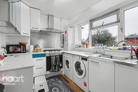 2 bedroom maisonette for sale, Kenton Lane, Harrow