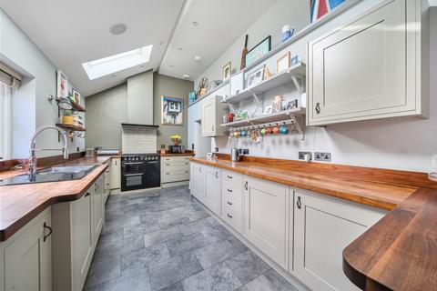 3 bedroom detached house for sale, Village Street, Thruxton, Andover, SP11 8NQ