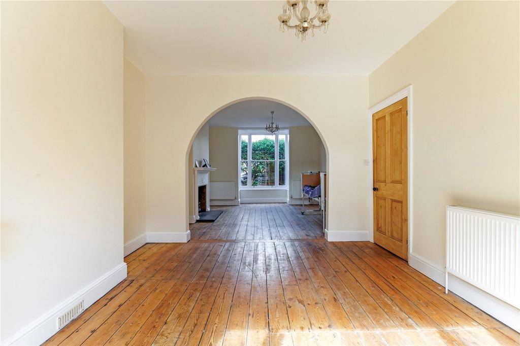 Sitting Room/Dining
