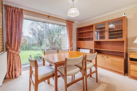 undefined, Egg Hall, Epping
