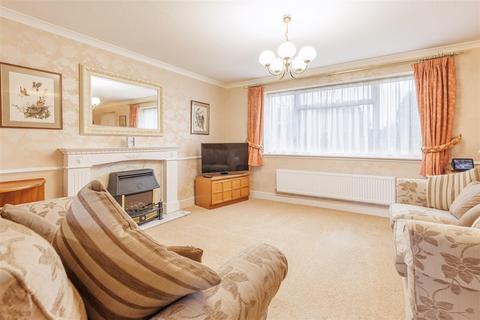4 bedroom detached house for sale, Egg Hall, Epping