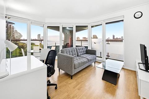2 bedroom apartment to rent, Seacon Tower, 5 Hutchings Street, E14