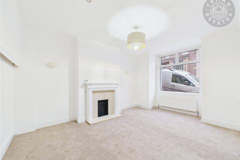 3 bedroom terraced house for sale, 'Ideal Starter Three Bedroom Home in the Heart of Weston Mill'