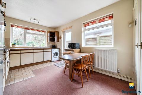 undefined, Halfpenny Close, Guildford GU4