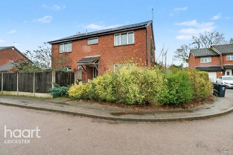 3 bedroom semi-detached house for sale, Castle Fields, Leicester
