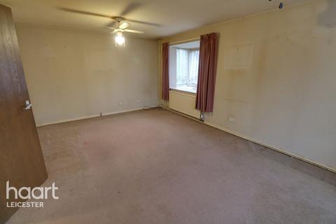 3 bedroom semi-detached house for sale, Castle Fields, Leicester