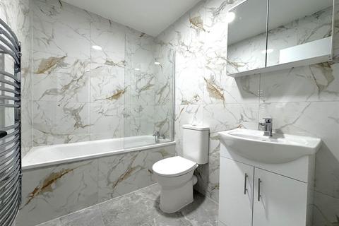 1 bedroom flat to rent, Welling High Street, Welling DA16