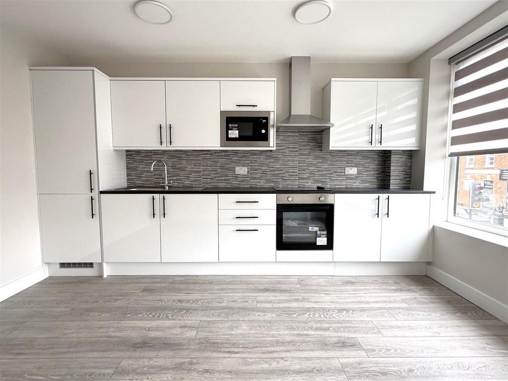 Open Plan Kitchen/Reception