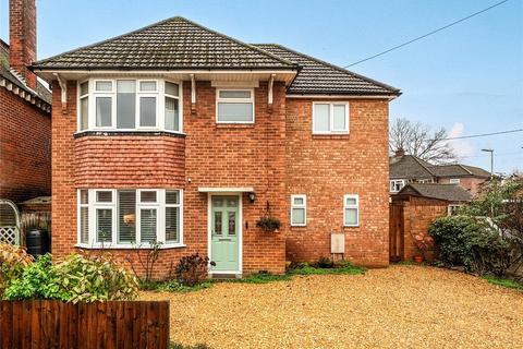 4 bedroom detached house for sale, Tadfield Road, Romsey, Hampshire, SO51