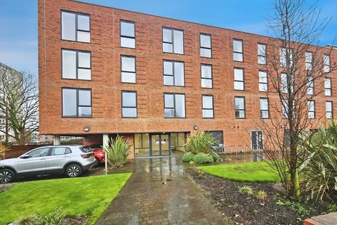Flat to rent, Trafford Street, Chester, Cheshire, CH1