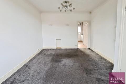 2 bedroom terraced house to rent, Davenham Road, Reddish, Stockport, SK5