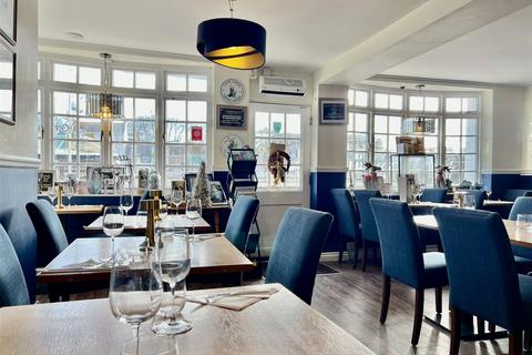 4 bedroom terraced house for sale, Custom House Quay, Weymouth, Dorset, DT4