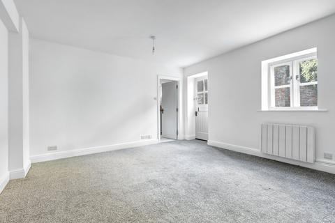 undefined, High Street, Ware, SG12