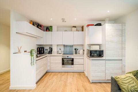 undefined, Ealing Road, Brentford TW8
