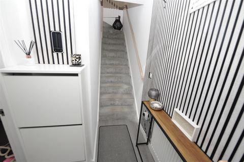 undefined, Hutton Hall Drive, Eccleshill BD2