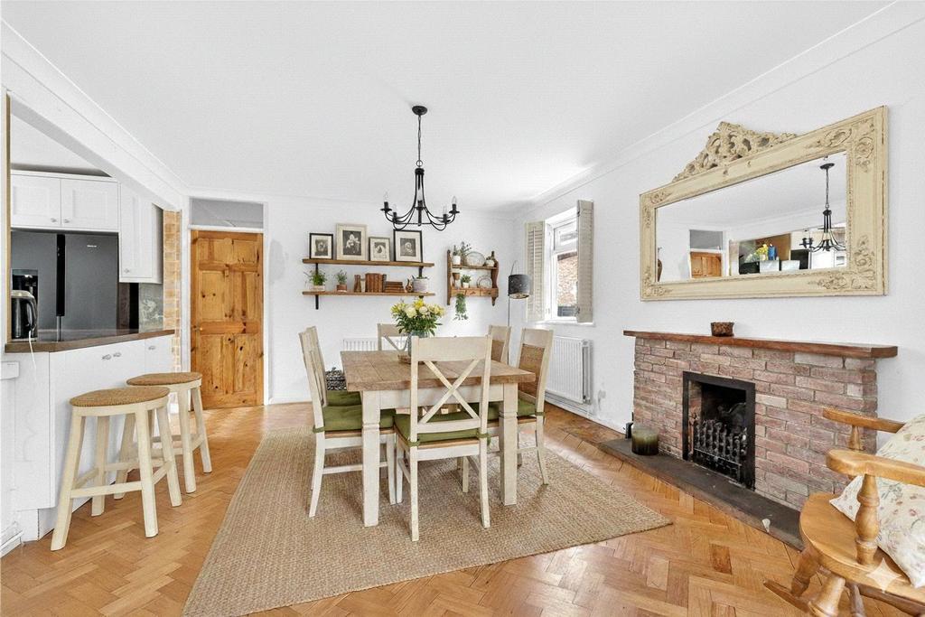 Family/Dining Room