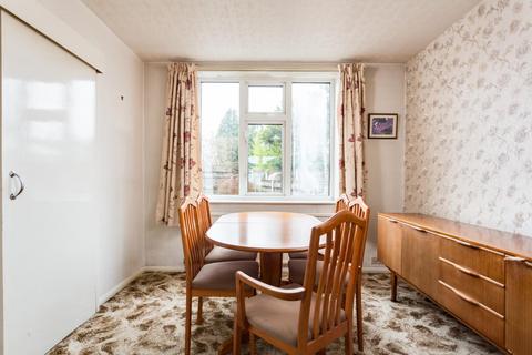 undefined, Howard Drive, York