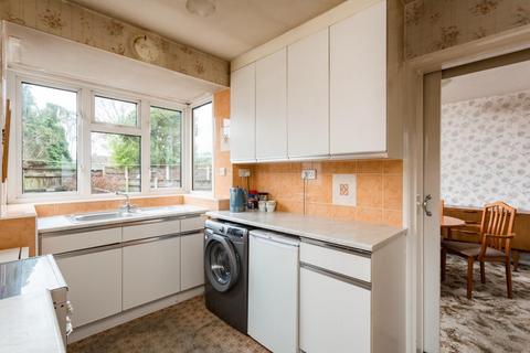 undefined, Howard Drive, York