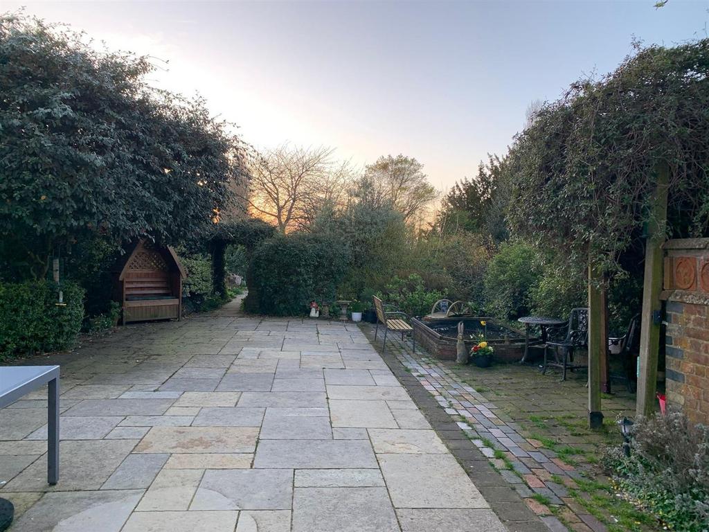 Gardens.jpg