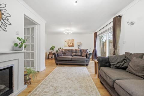 undefined, Gaynesford, Basildon, Essex, SS16