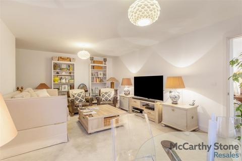 2 bedroom apartment for sale, Elizabeth Place, Trimbush Way, Market Harborough