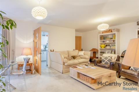 2 bedroom apartment for sale, Elizabeth Place, Trimbush Way, Market Harborough