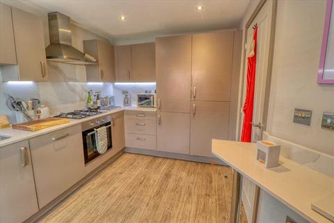 3 bedroom semi-detached house for sale, Walton on the naze CO14