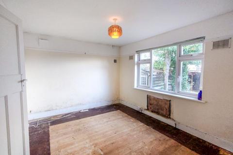 undefined, 32 Whaddon Road, Cheltenham, Gloucestershire, GL52 5NA
