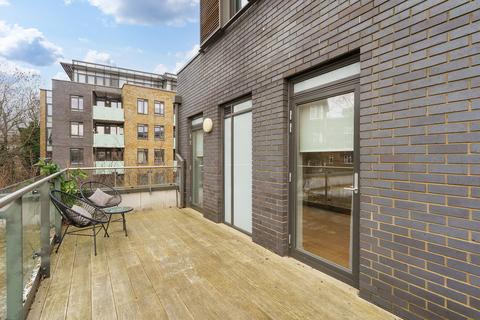 2 bedroom apartment to rent, Cecil Grove, London, NW8