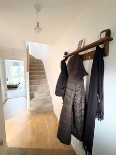 2 bedroom mews for sale, Meadowmead, Leigh