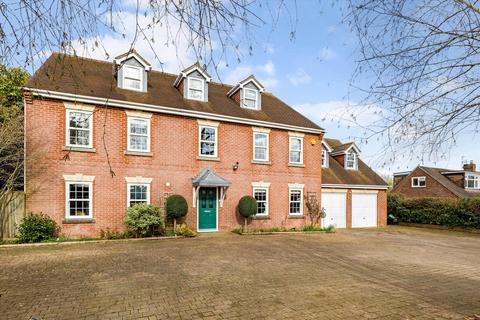 5 bedroom detached house for sale, Ashford Hill Road, Ashford Hill, Thatcham, Hampshire, RG19