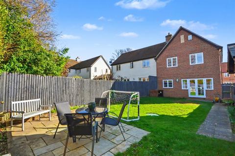 undefined, Sutton Scotney