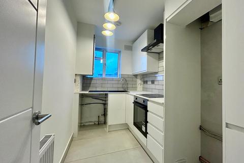 1 bedroom flat to rent, Fircroft, N1