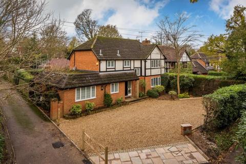 undefined, Harriotts Lane, Ashtead, KT21