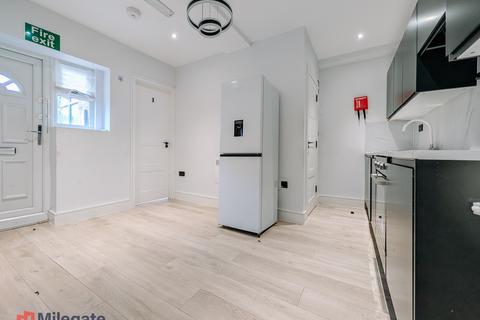 undefined, Manor Lane, Sutton SM1