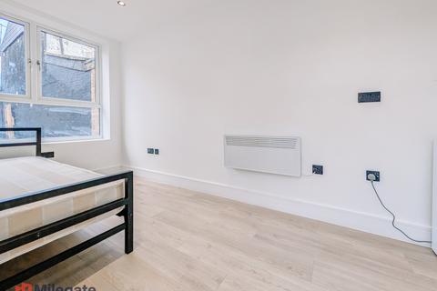 undefined, Manor Lane, Sutton SM1