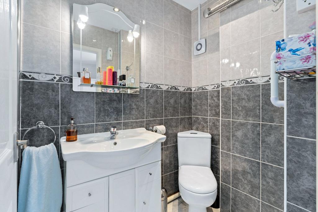 Ensuite Shower Room