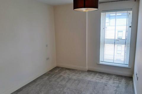 undefined, Windsor Road, Slough SL1