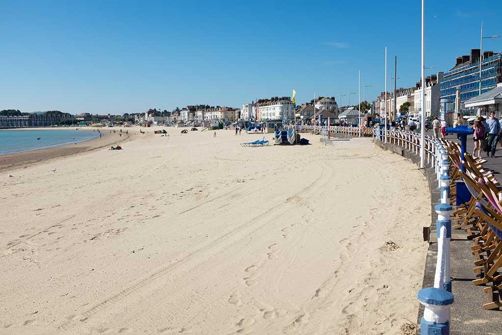 Beach.jpg