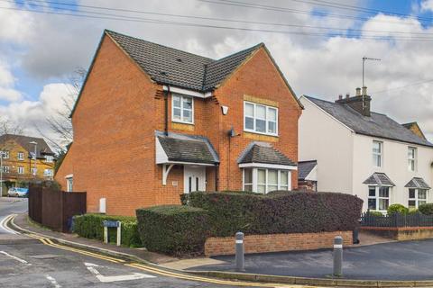 undefined, Thorne Close, Boxmoor, HP1