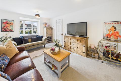 undefined, Thorne Close, Boxmoor, HP1