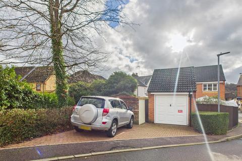 3 bedroom detached house for sale, Thorne Close, Boxmoor, HP1